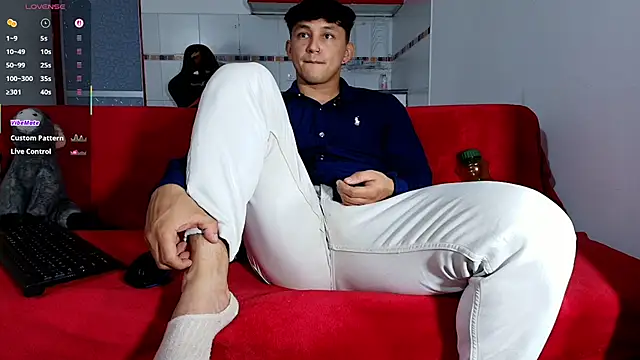 jacques_cardiet live sex cam