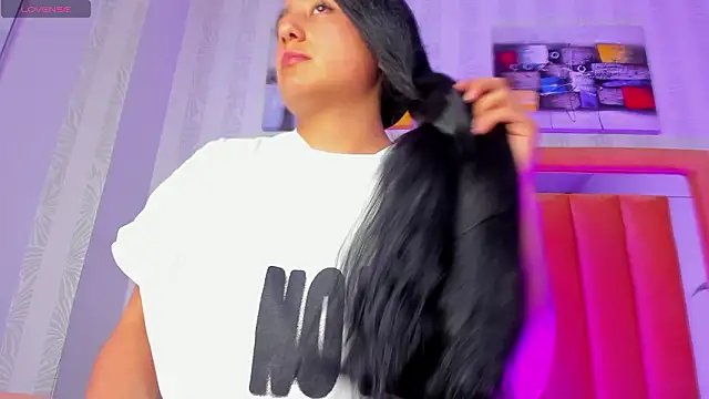 Samanta_Fischer's cam snapshot