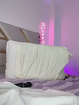 DannaBerry live sex cam