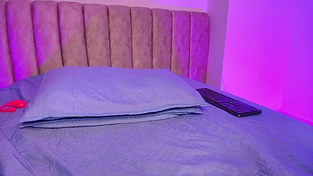 agath_69's cam snapshot