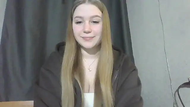 yourhoney_Lola_'s cam snapshot