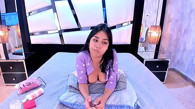 Dojameow1's cam snapshot