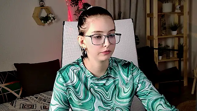 ElenaSomerhalder's cam snapshot