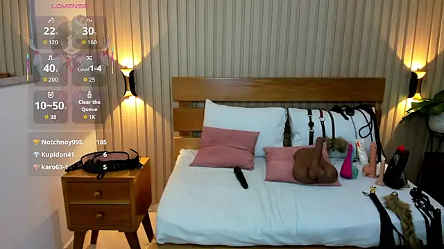 luciana_ballesteros_'s cam snapshot