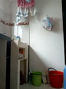 yaneth_'s cam snapshot