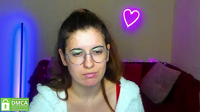 Aminabeatris's cam snapshot