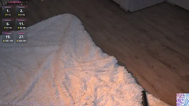 lovekissmes live sex cam