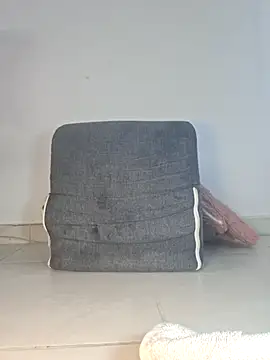 Anal_Luucia live sex cam