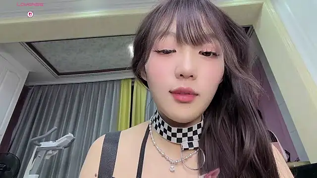 Yaya--728 live sex cam