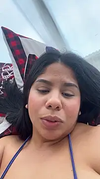 downsonMia's cam snapshot