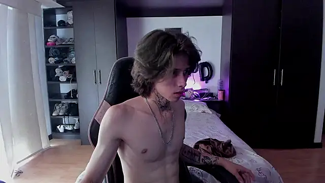 xIce_Boy live sex cam