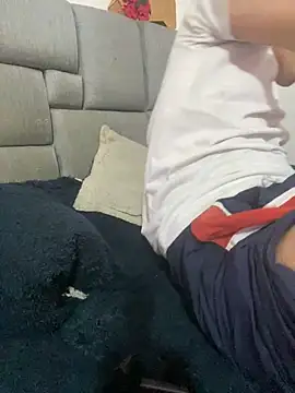 NaytonFreeman live sex cam