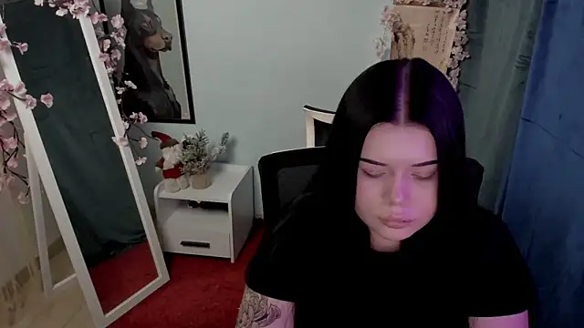 Mona_Esty's cam snapshot