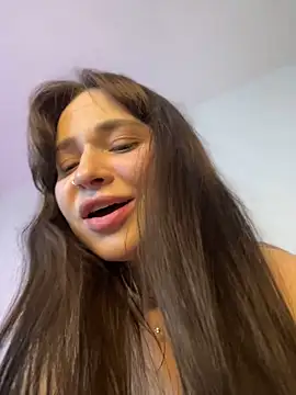 AlexaSpark_'s cam snapshot