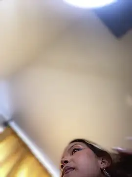 baby_lizy's cam snapshot