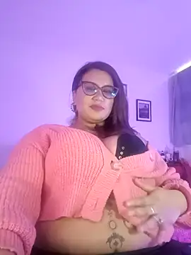 Vesper_Vixen live sex cam