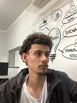 Pytergreensex's cam snapshot