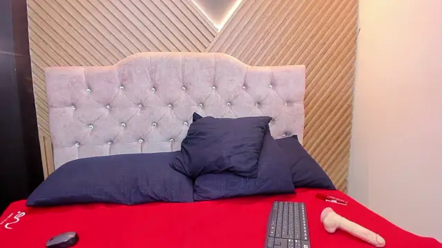 IvyyEmerald's cam snapshot