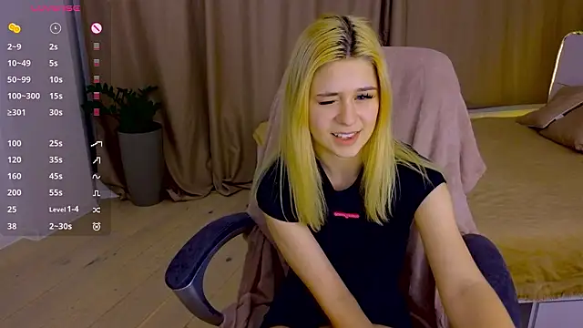 ApheliaStar's cam snapshot