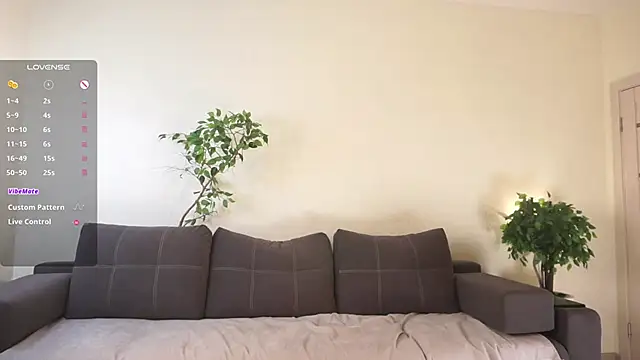 OnaMac's cam snapshot