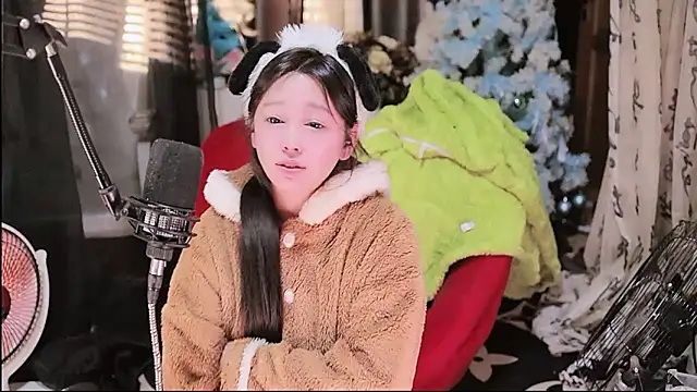 Missy_Nana21's cam snapshot