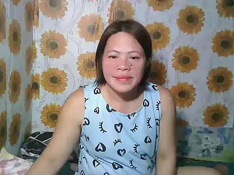 Smilinglovely's cam snapshot