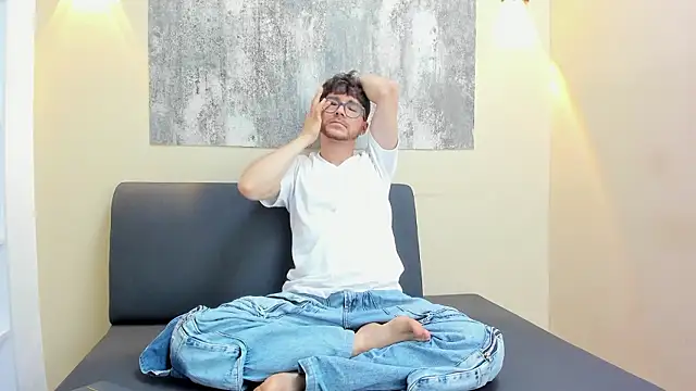 MATTHEW_EVANS1's cam snapshot