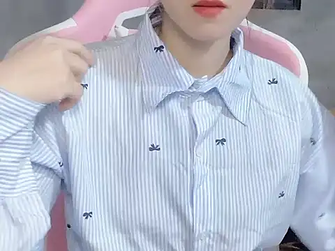 TranOanh999's cam snapshot