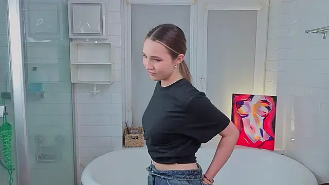 LeenaPuita's cam snapshot