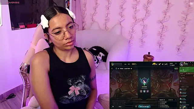 Nami_usagi live sex cam