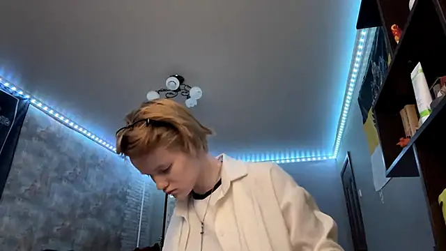 CutieGoga live sex cam