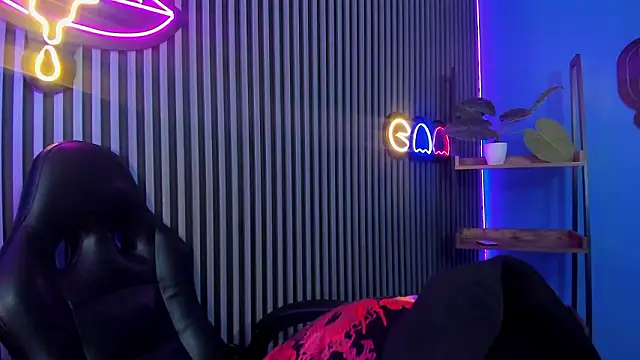 Violett_Prince1's cam snapshot