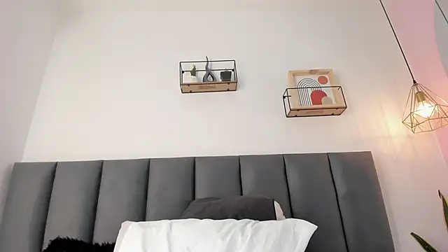 MaraOwen_'s cam snapshot