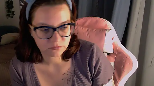 Milaniya_Poolys's cam snapshot