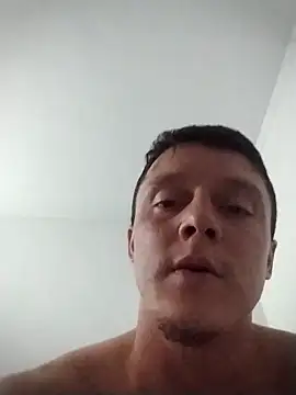 RAFAELQUINTEROSCAVALHEI's cam snapshot