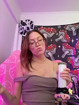 SpaceCowWhore's cam snapshot