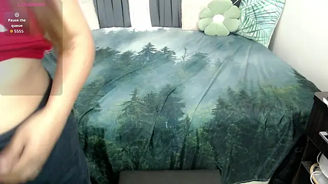 ThesaLonicaXxx's cam snapshot