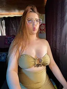 CoraVibes's cam snapshot