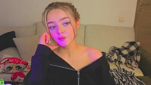 Relax_Time_'s cam snapshot