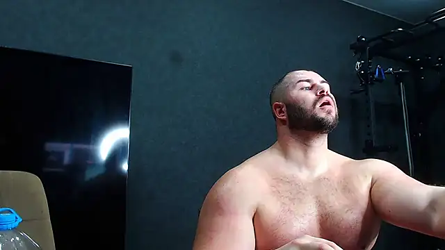 muscularjohnforuX live sex cam