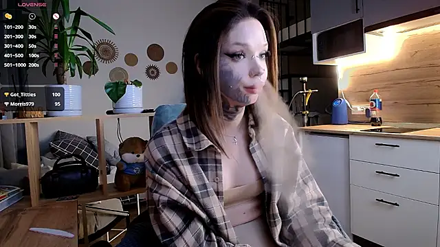 Tanya_M live sex cam