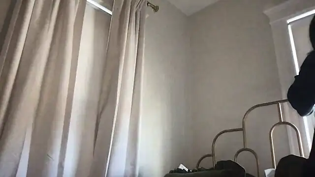 stacywithu's cam snapshot