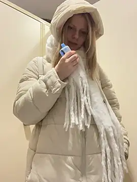 MaryHiggins live sex cam