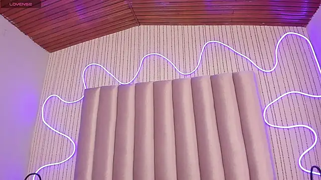 SamanthaPeachss's cam snapshot