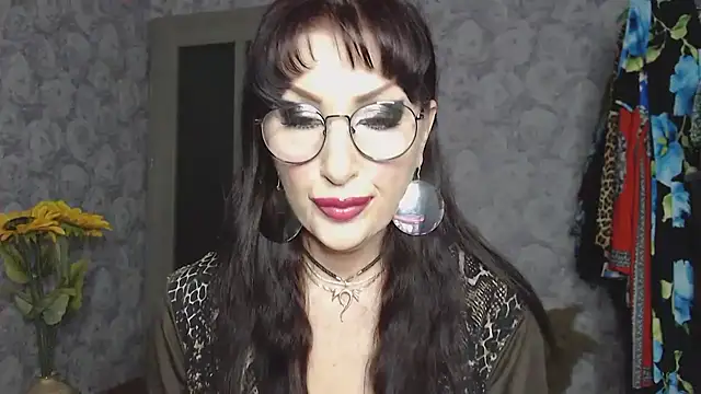 Aziza1's cam snapshot