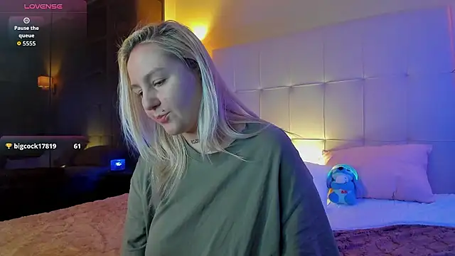 Debbie_Taylor's cam snapshot