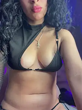 Sasha-18 live sex cam