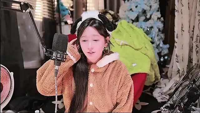 Missy_Nana21's cam snapshot