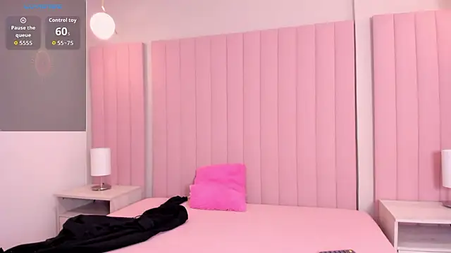 ravenfierce's cam snapshot