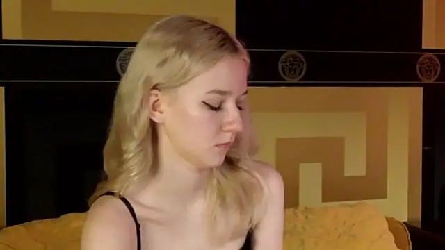 NaomiLoys's cam snapshot